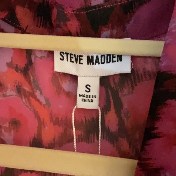 Steve Madden Chiffon Button Front Shirt, Size S, Dark Fuchsia, NWT - Picture 8 of 11